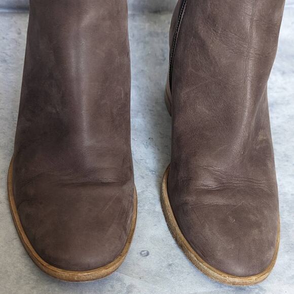 Coclico Bobo Evolo Anthracite Suede Ankle Booties in Brown, Size 39 - Picture 10 of 14